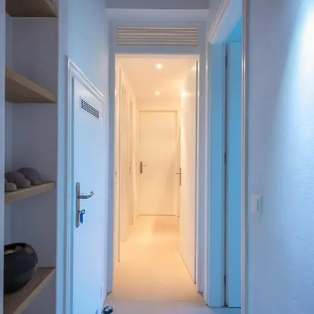 Villa Mourtia La0414