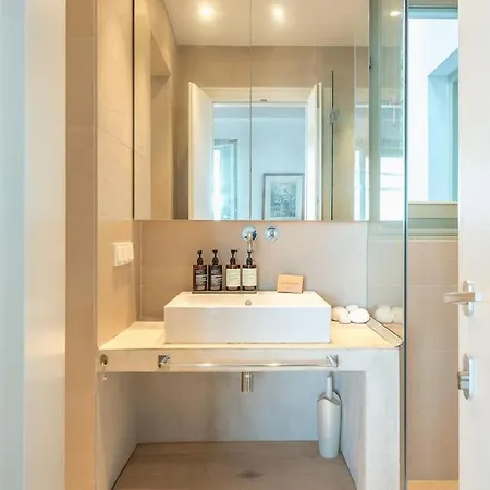 Villa Mourtia La0414