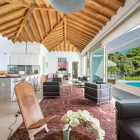 Villa Mourtia La0414 Atheato