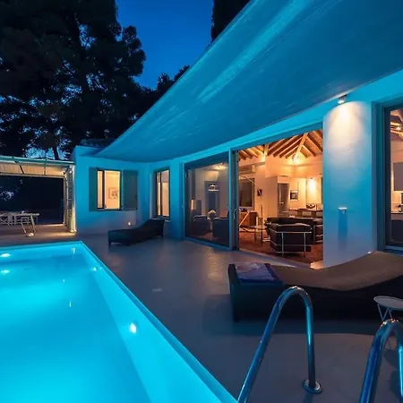 Mourtia La0414 * Atheato