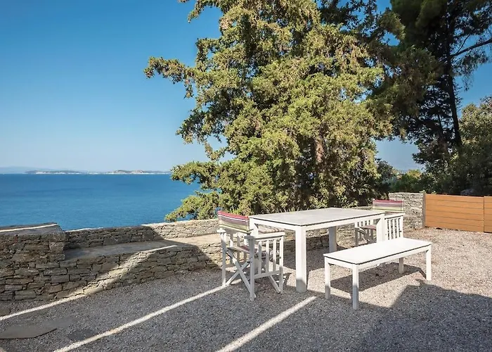 Mourtia La0414 Atheato