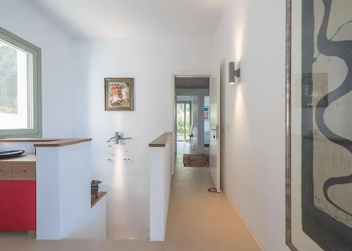 Mourtia La0414 Atheato