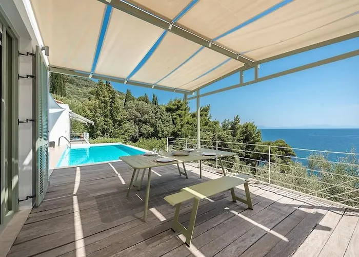 Willa Mourtia La0414 Atheato