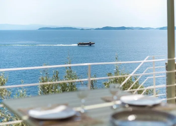 Mourtia La0414 Atheato