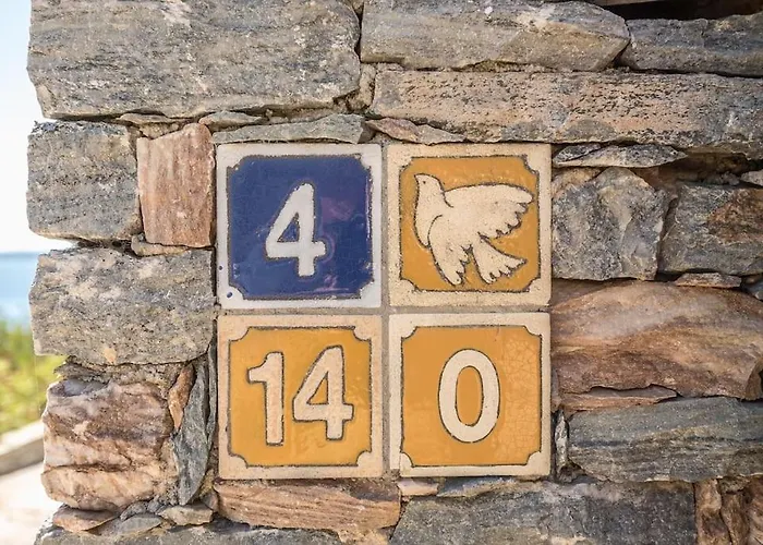 Mourtia La0414 Willa Atheato