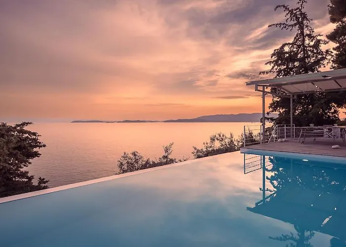 Mourtia La0414 Willa